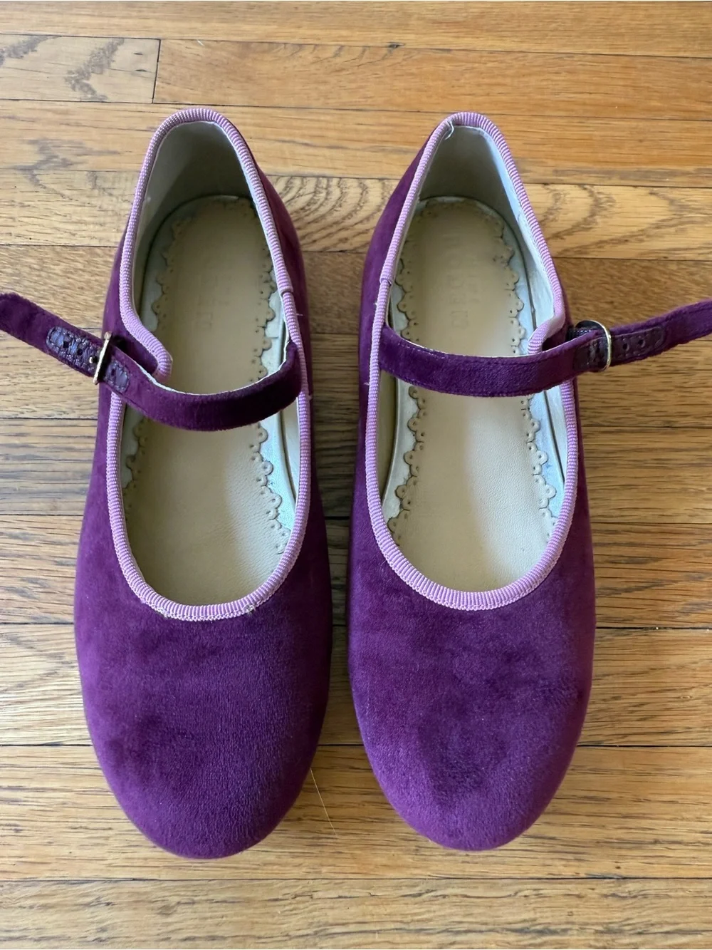 Mini Boden Velvet Mary Jane Shoes Deep Wisteria